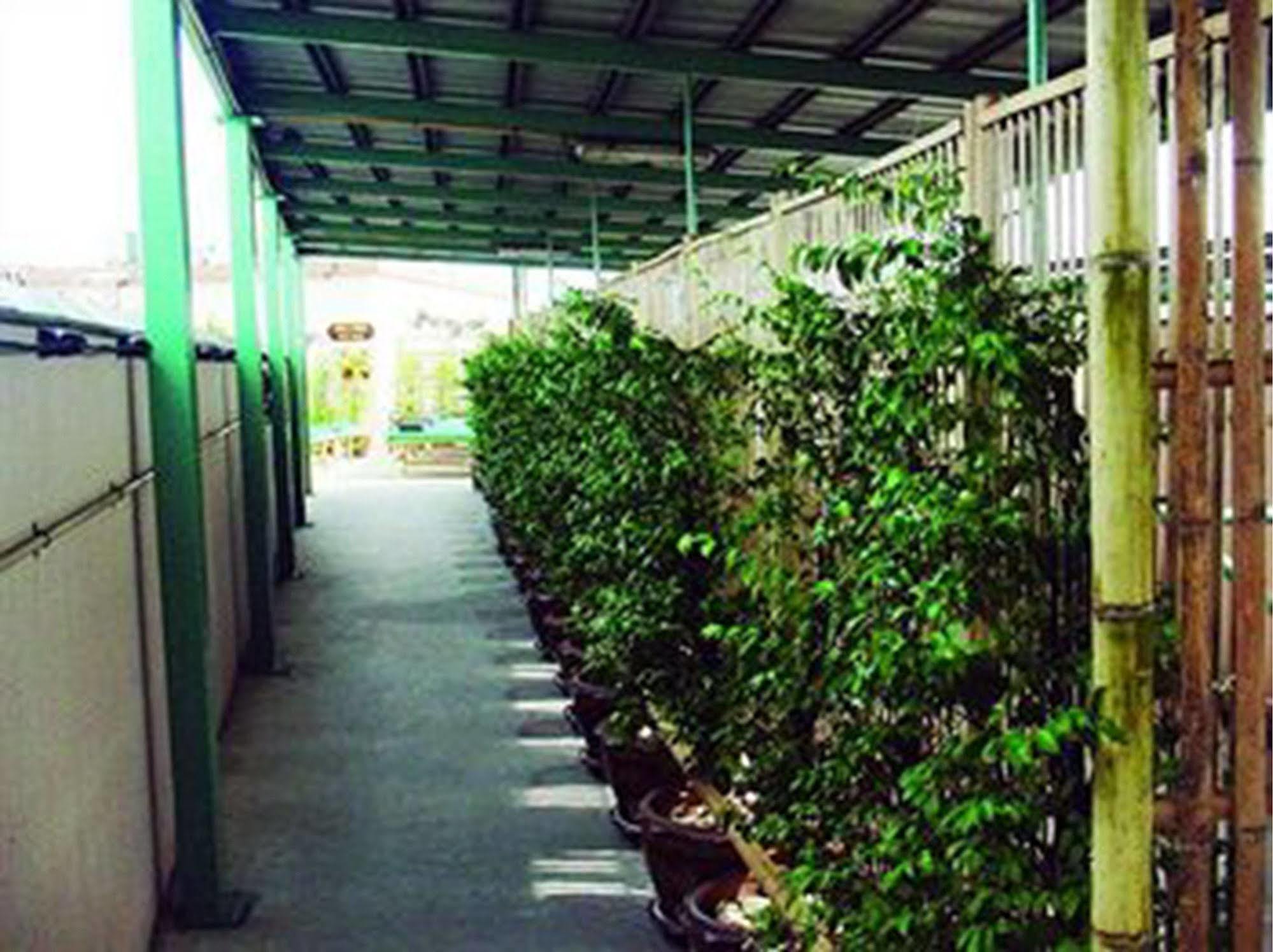 בנגקוק Oyo 434 Boonsiri Place Hotel מראה חיצוני תמונה