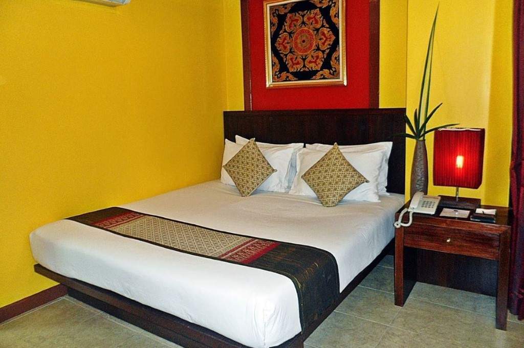 בנגקוק Oyo 434 Boonsiri Place Hotel מראה חיצוני תמונה